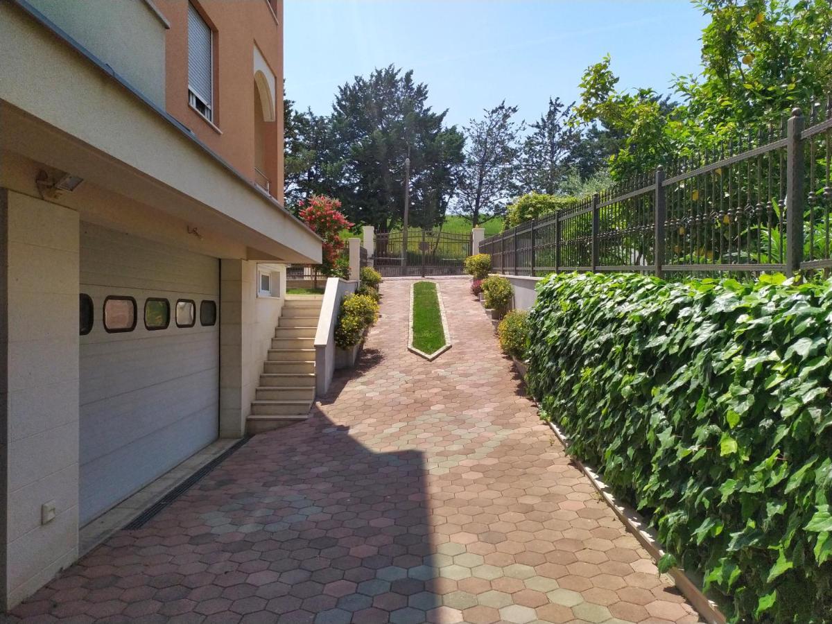 Apartmani Skejic Split Exteriör bild